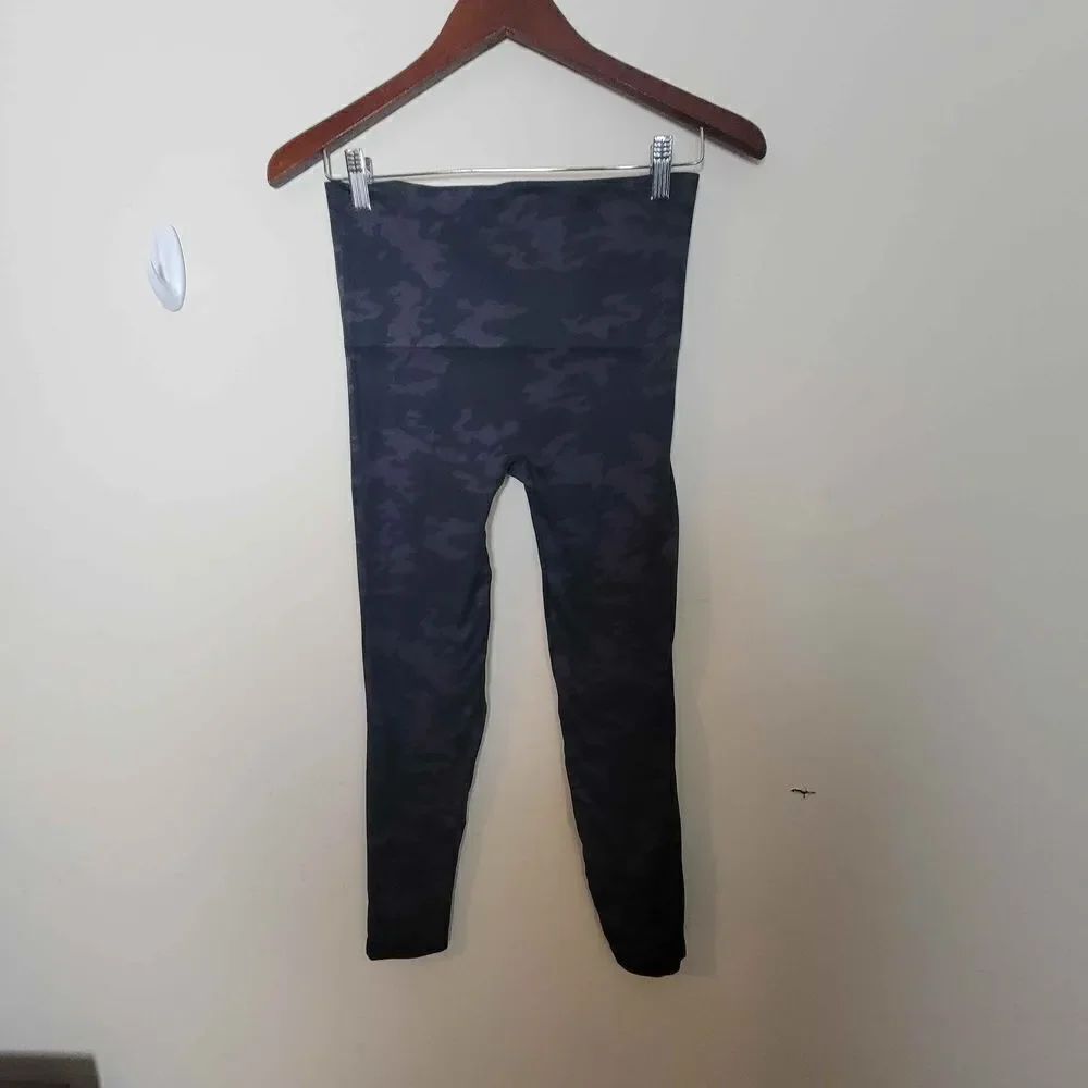 Spanx Womens Gray Camo Seamless Full Length Look At Me Now Leggings Large